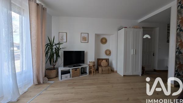 Maison à vendre 3 pièces 67 m² Mauzé-sur-le-Mignon