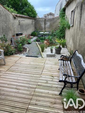 Maison à vendre 3 pièces 67 m² Mauzé-sur-le-Mignon