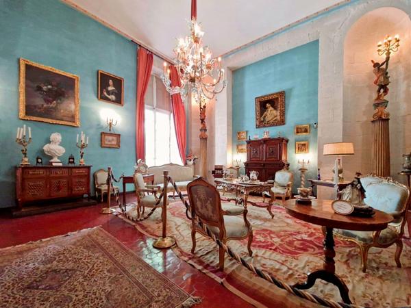 Mane (04300) Château de Sauvan, "Petit Trianon de Provence"