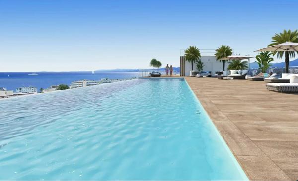 Vente                                                      Appartement
                        
                     3 pièces                      66 m2                     à Saint-Laurent-du-Var