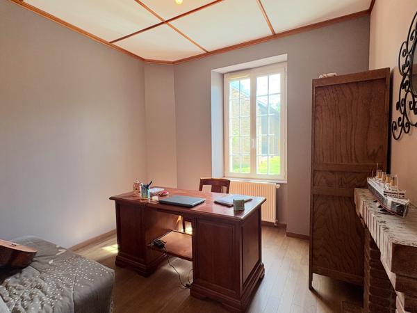 Maison
         7 pièces
        - 180 m² 265 000 € *