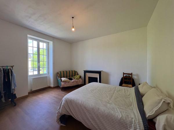 Maison
         7 pièces
        - 180 m² 265 000 € *