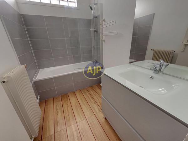 Location appartement Bordeaux : 794 € - AJP Immobilier Mérignac