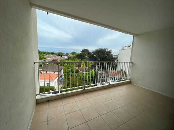 Location appartement Bordeaux : 794 € - AJP Immobilier Mérignac