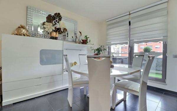 Appartement à vendre    3 pièces • 85 m2 Forbach