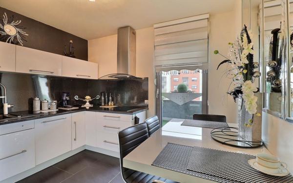 Appartement à vendre    3 pièces • 85 m2 Forbach