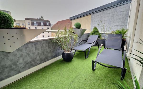 Appartement à vendre    3 pièces • 85 m2 Forbach