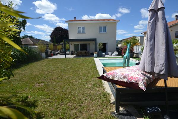 Maison Soucieu En Jarrest 5 pièce(s) 135.63 m2