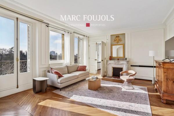 Paris VI Jardin du Luxembourg / Soufflot – appartement de 100 m² en étage élévé avec balcon et sa vue panoramique