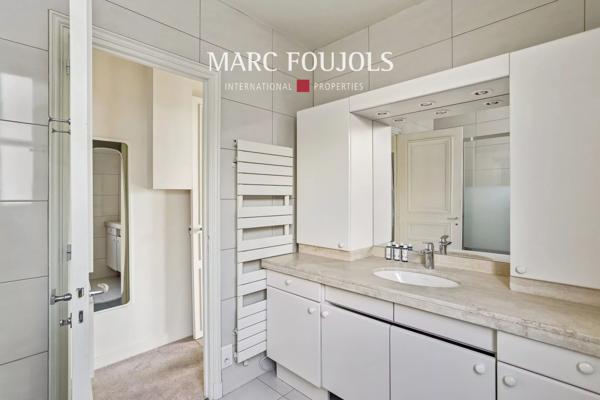 Paris VI Jardin du Luxembourg / Soufflot – appartement de 100 m² en étage élévé avec balcon et sa vue panoramique