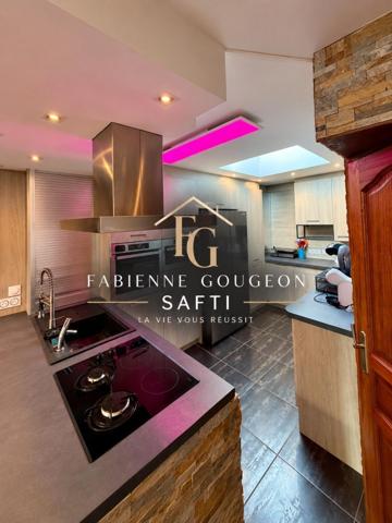 MARINE DE SANT’AMBROGGIO – VILLA DE PLAIN-PIED À 300 M DE LA PLAGE