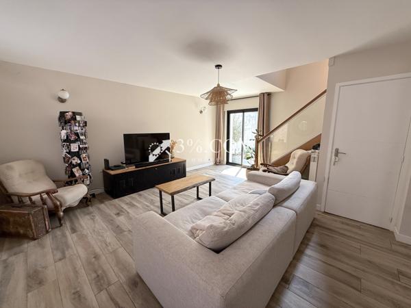 Maison 5 pièce(s) 3 chambre(s) 118 m²