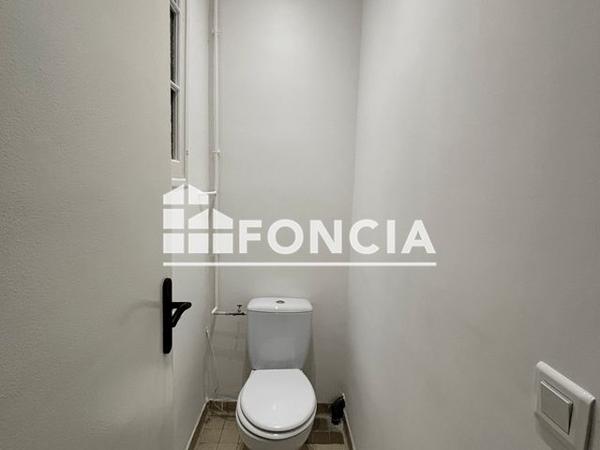 Location Appartement 3 pièces 70.2 m² - 5 RUE GUIGLIA Nice 06300