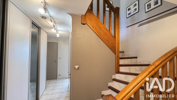 Maison à vendre 5 pièces 114 m² Saint-Pierre-en-Faucigny