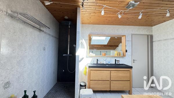Maison à vendre 5 pièces 114 m² Saint-Pierre-en-Faucigny