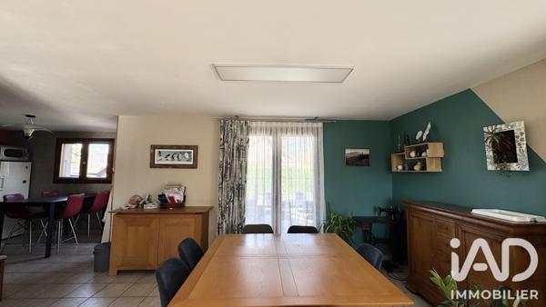 Maison à vendre 5 pièces 114 m² Saint-Pierre-en-Faucigny