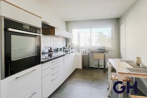 Magnifique Appartement T4 traversant de 107 m² ? Rénové avec goût, Lyon 8ème (69008)