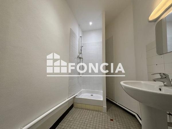 Location Studio 34.36 m² - 53 AVENUE FELIX FAURE Lyon 69003