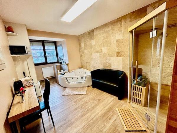 Bien exceptionnel à saisir pour tout investisseurs, 5 lots totalement rentables immédiatement.