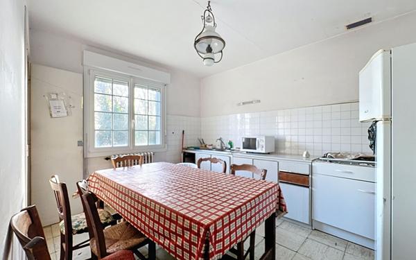 Maison à vendre    4 pièces • 98,08 m2 Landivisiau