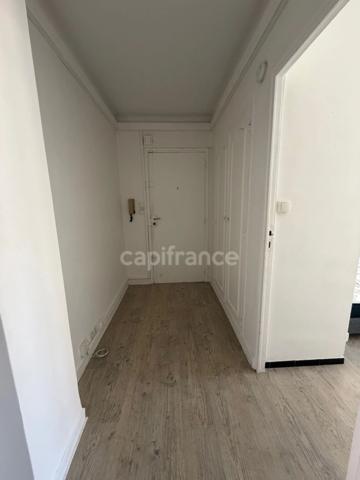 Appartement à vendre 3 pièces MARSEILLE 5EME ARRONDISSEMENT (13)