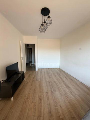 Appartement à vendre 3 pièces MARSEILLE 5EME ARRONDISSEMENT (13)