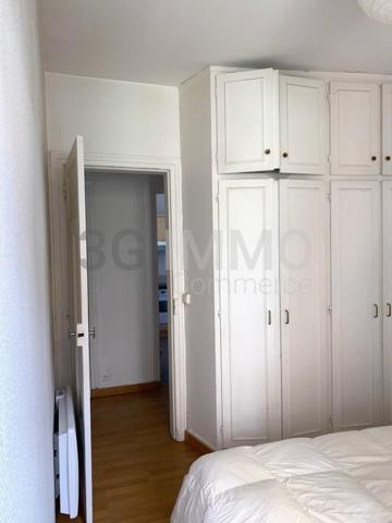 Vente murs / .