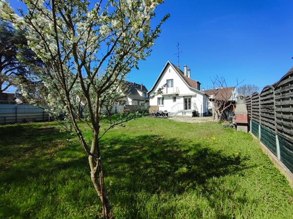 Maison - 5 pièces - 92 m²