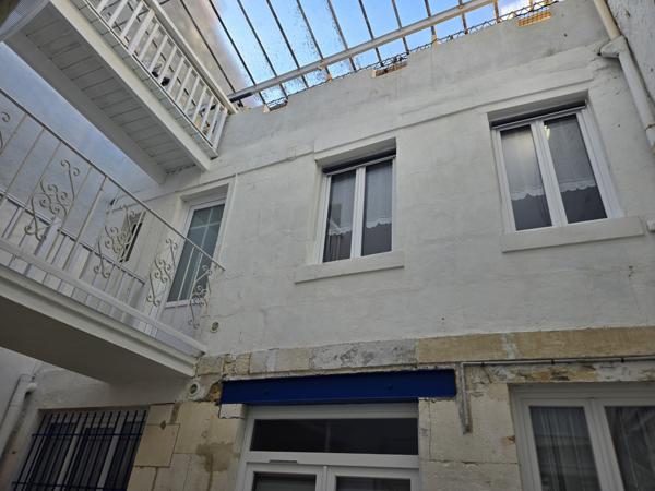 Appartement
                                                                                                                                                                                                                                                                                                                        2 pièce(s)                                                                                                                                                                                                          1 chambre(s)                                                                                                                                                                                                          23.31  m²
