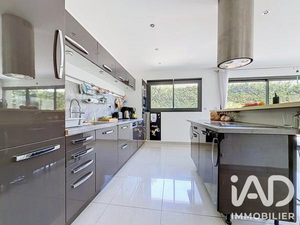 Maison à vendre 6 pièces 152 m² La Chapelle-sur-Erdre
