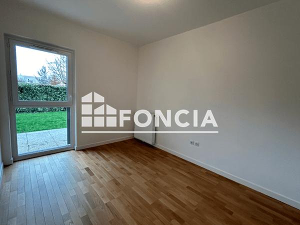 Location Appartement 5 pièces 119.1 m² - 8 RUE VICTOR GARAIX Chartres 28000