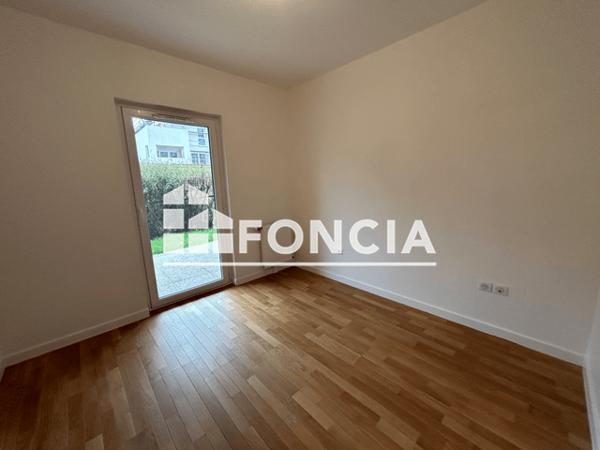 Location Appartement 5 pièces 119.1 m² - 8 RUE VICTOR GARAIX Chartres 28000