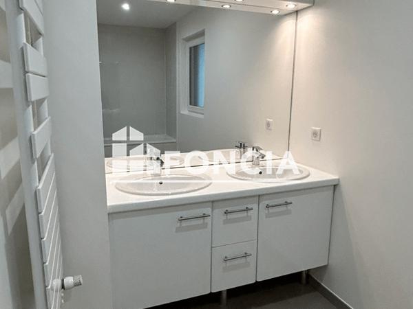 Location Appartement 5 pièces 119.1 m² - 8 RUE VICTOR GARAIX Chartres 28000