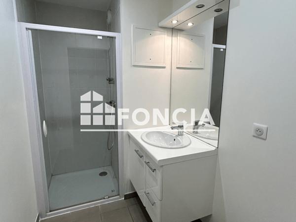 Location Appartement 5 pièces 119.1 m² - 8 RUE VICTOR GARAIX Chartres 28000
