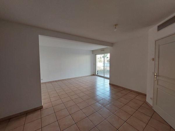 Appartement à louer    2 pièces •    Manosque