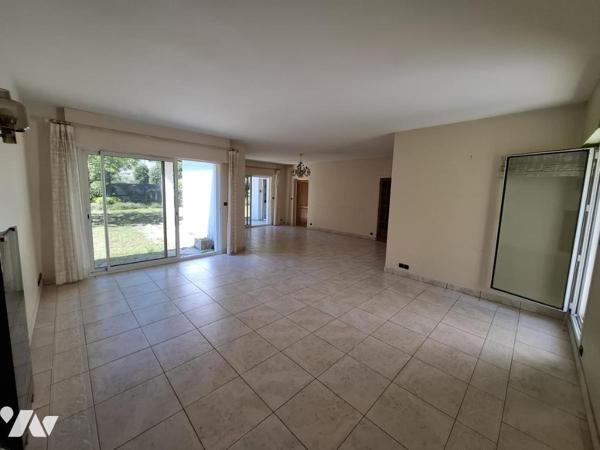 Belle maison de caractère à ROYAN - quartier Palais des congés - 140 m² hab avec 3 chambres 