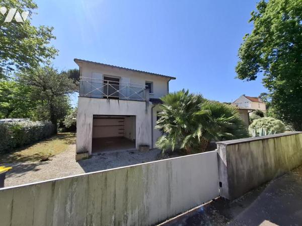 Belle maison de caractère à ROYAN - quartier Palais des congés - 140 m² hab avec 3 chambres 