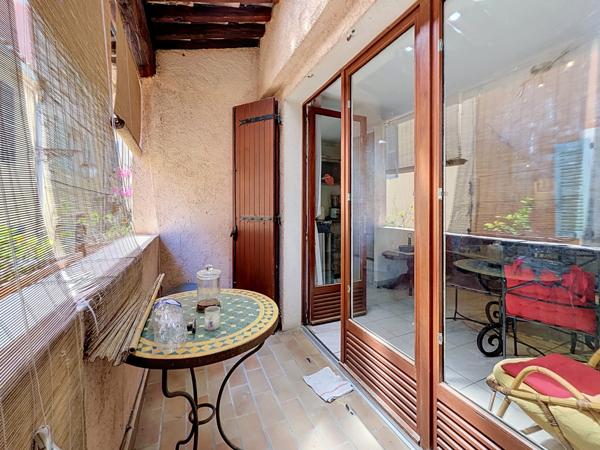 Maison
         3 pièces
        - 62 m² 267 000 € *