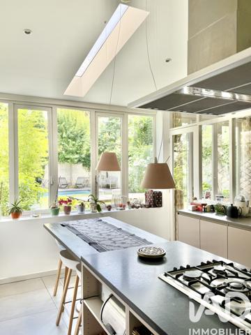 Maison à vendre 7 pièces 220 m² Bordeaux