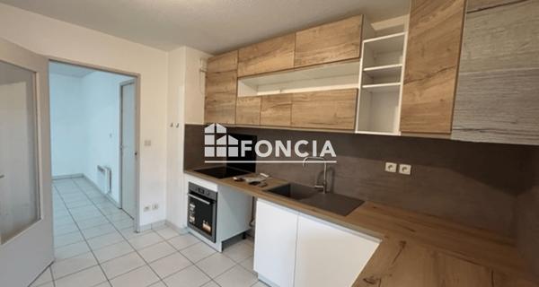 Location Appartement 4 pièces 84.34 m² - Avignon 84000