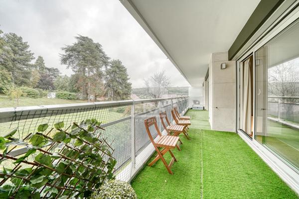 Appartement familial de standing avec extérieurs - Sèvres Rive Droite