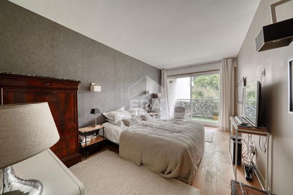 Appartement familial de standing avec extérieurs - Sèvres Rive Droite