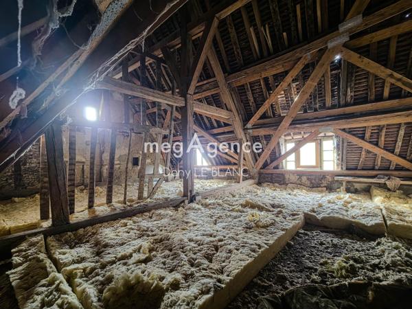 Immeuble à ILLIERS-COMBRAY, 28120 - 290m²