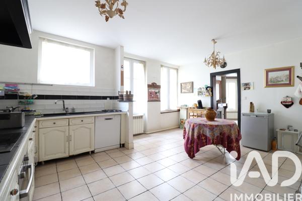 Maison à vendre 12 pièces 310 m² Verneuil d'Avre et d'Iton
