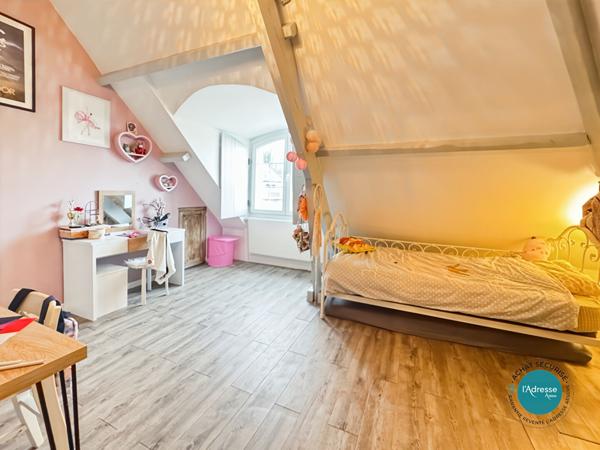 Maison individuelle rénovée sur sous-sol total