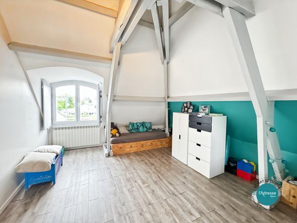 Maison individuelle rénovée sur sous-sol total