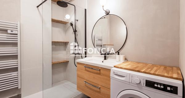 Location Appartement meublé 3 pièces 53.7 m² - Nice 06200