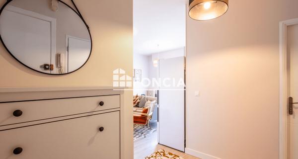 Location Appartement meublé 3 pièces 53.7 m² - Nice 06200