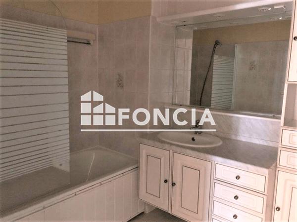 Location Appartement 3 pièces 59.85 m² - 7 A/B/C RUE DES CRAYERES Reims 51100