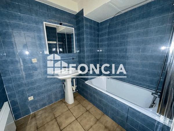 Location Appartement 2 pièces 38.62 m² - 72 BIS RUE ABBE GREGOIRE Grenoble 38000